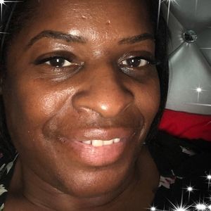 Meet your Posher, Latisha